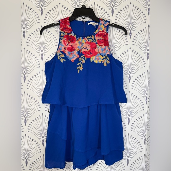ANDREE BY UNIT Pants - Andre by unit Floral Embroidered Blue Womens romper size medium